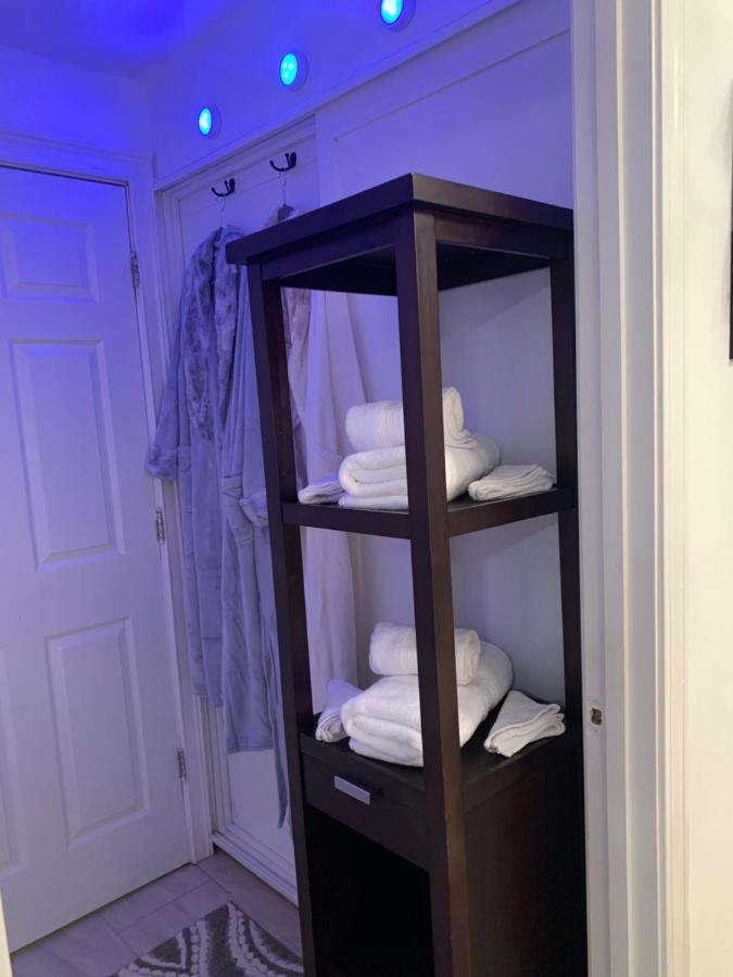Comfy And Chic Boston Apartment! Free Parking Exterior photo